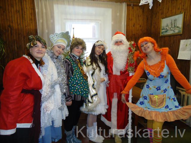 ''Jaungada izklaides''